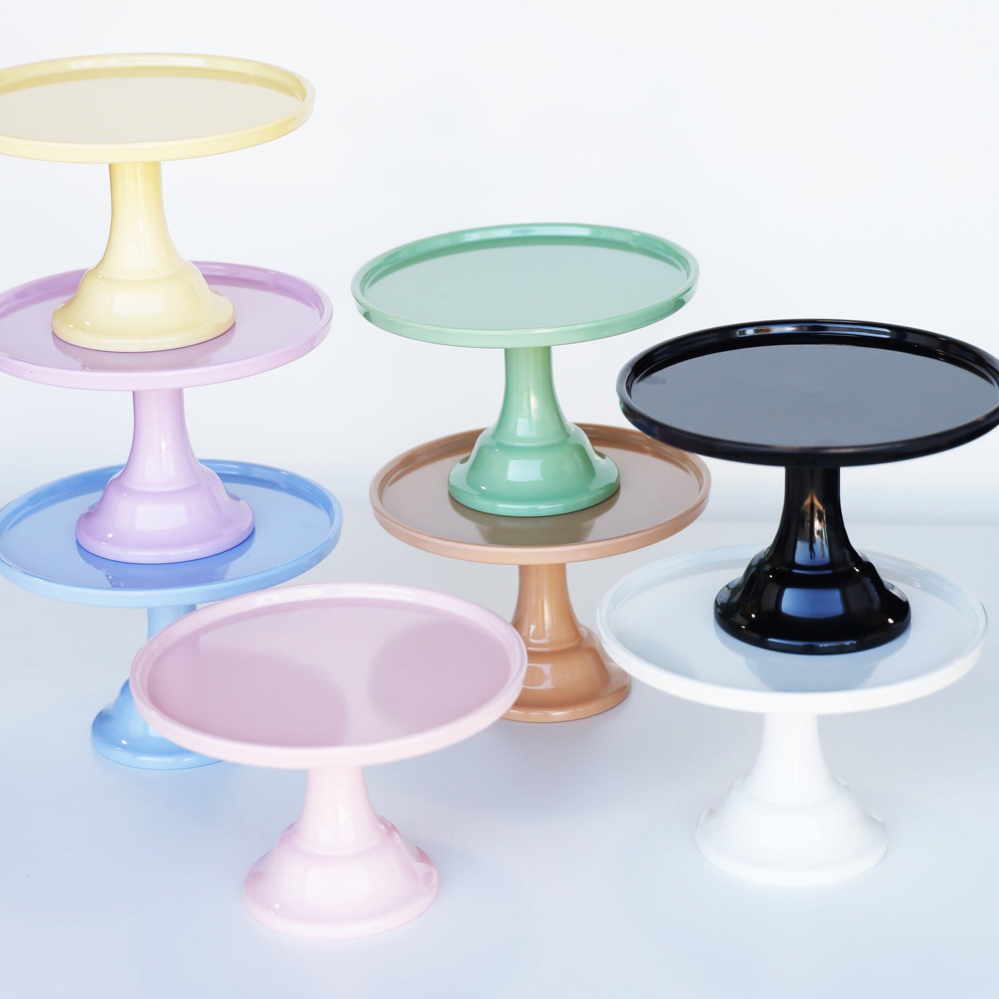 Small Latte Brown Melamine Cake Stand