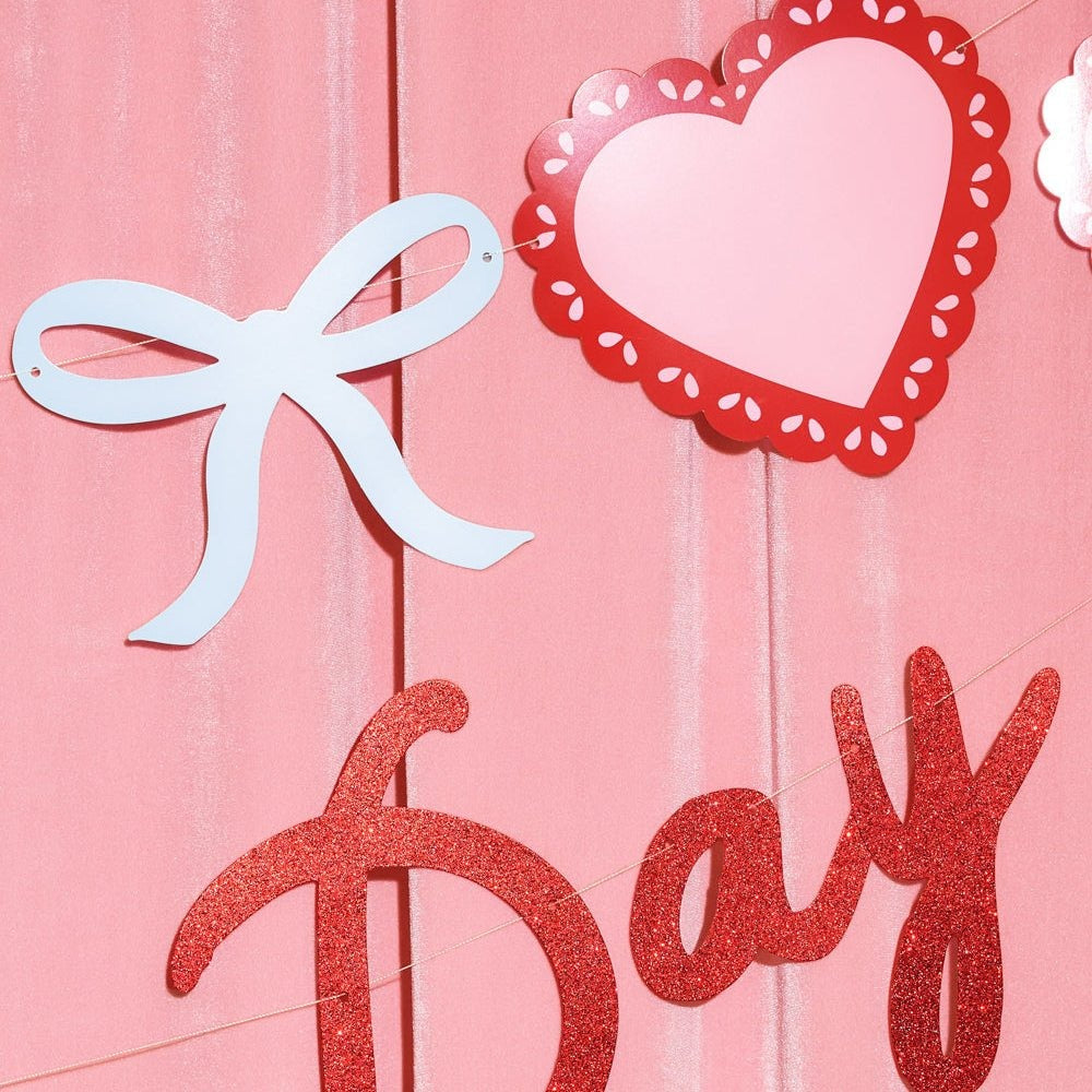 Happy Valentine's Day Banner