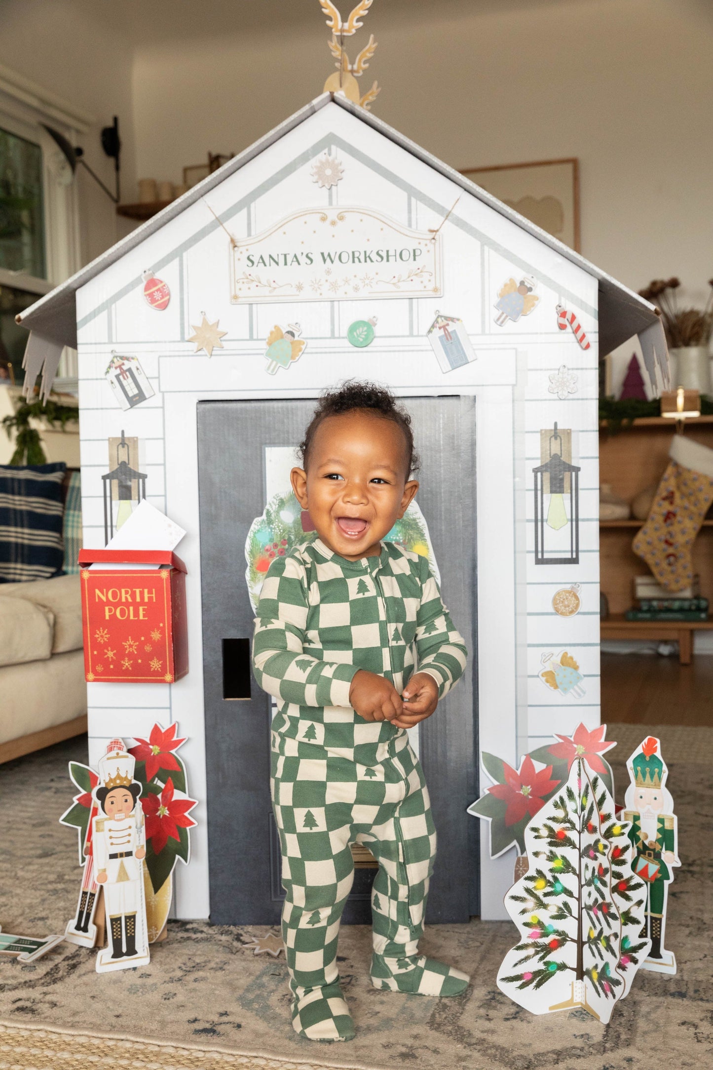 Playhouse Christmas Decor Kit