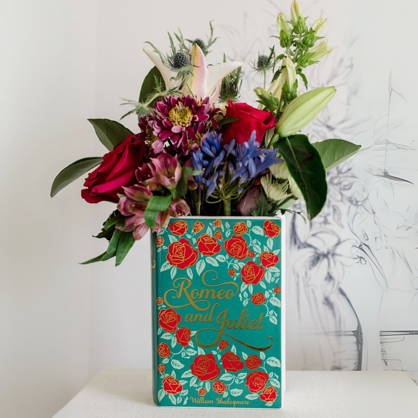 Romeo and Juliet Large Book Vase