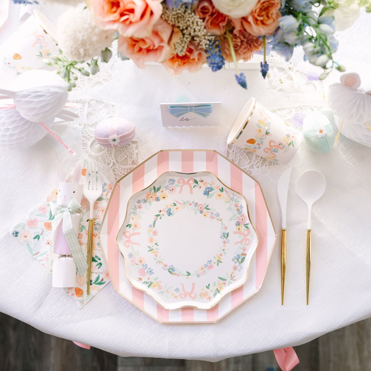 Elegant Floral Cups