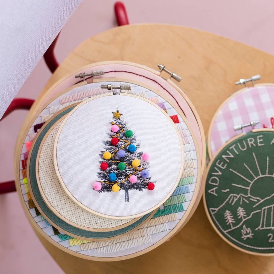 Christmas Tree Embroidery Hoop Kit: Light Blue