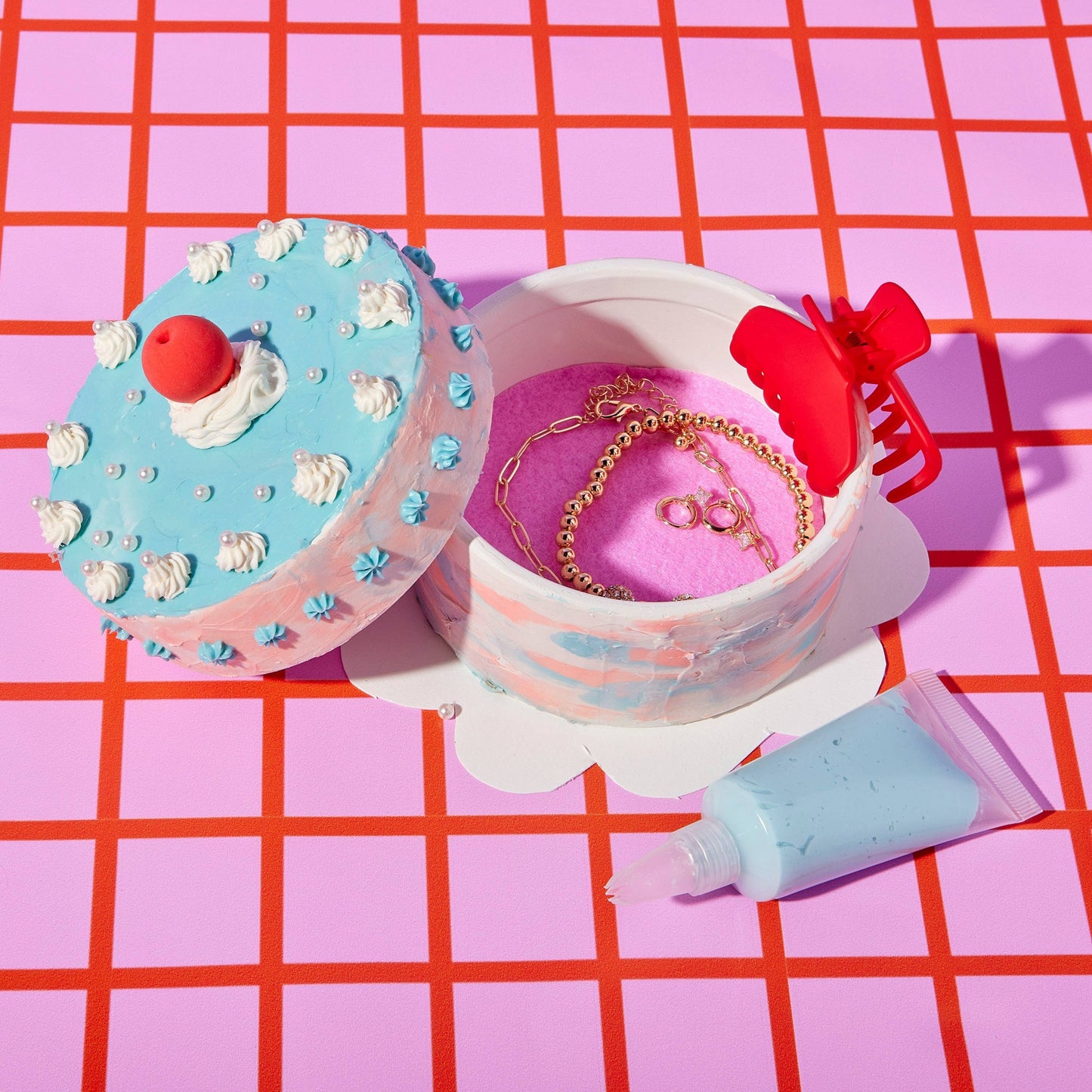 Decorate-A-Cake Jewelry Box