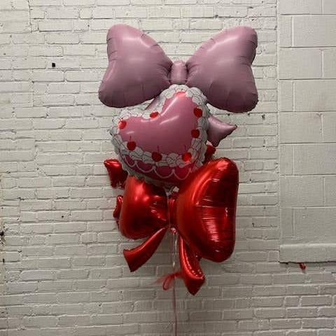 Red Bow Foil Balloon