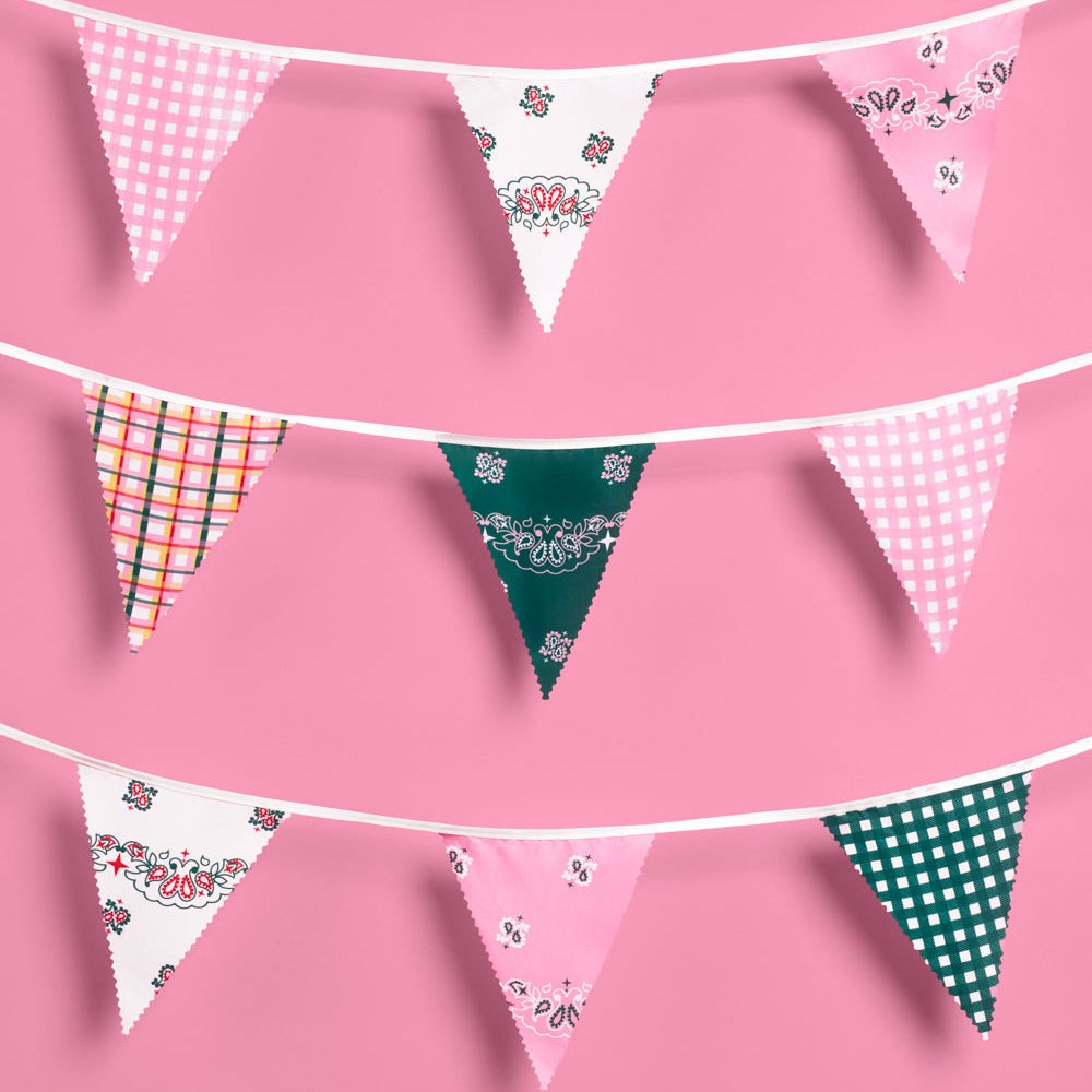 Gingham Camp Bunting Banner