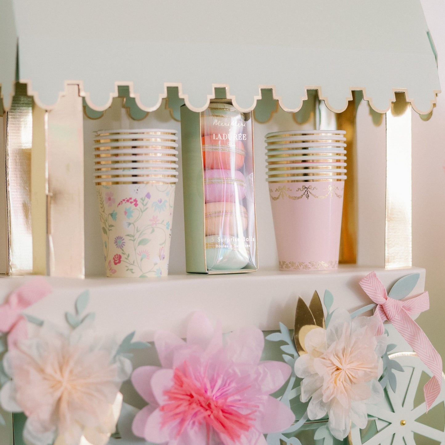 Meri Meri X Laduree Paris Floral Party Cups