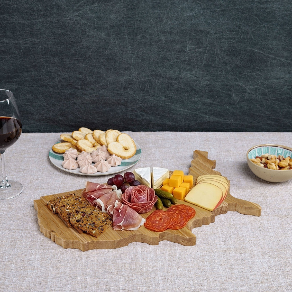 USA Map Serving Board