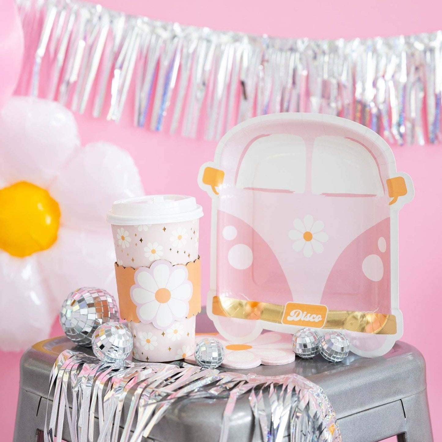Disco Daisy Van Plates