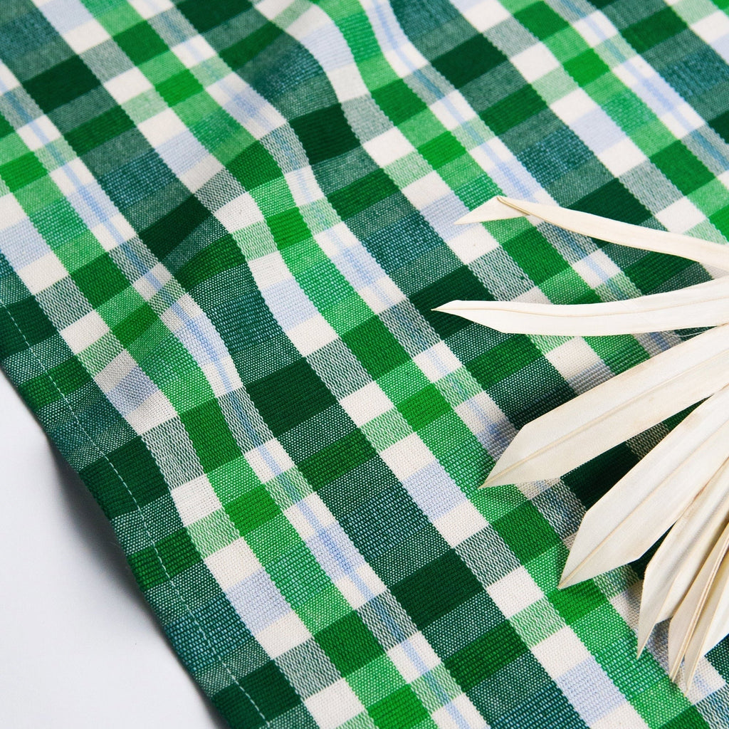 Josefina Plaid Table Runner