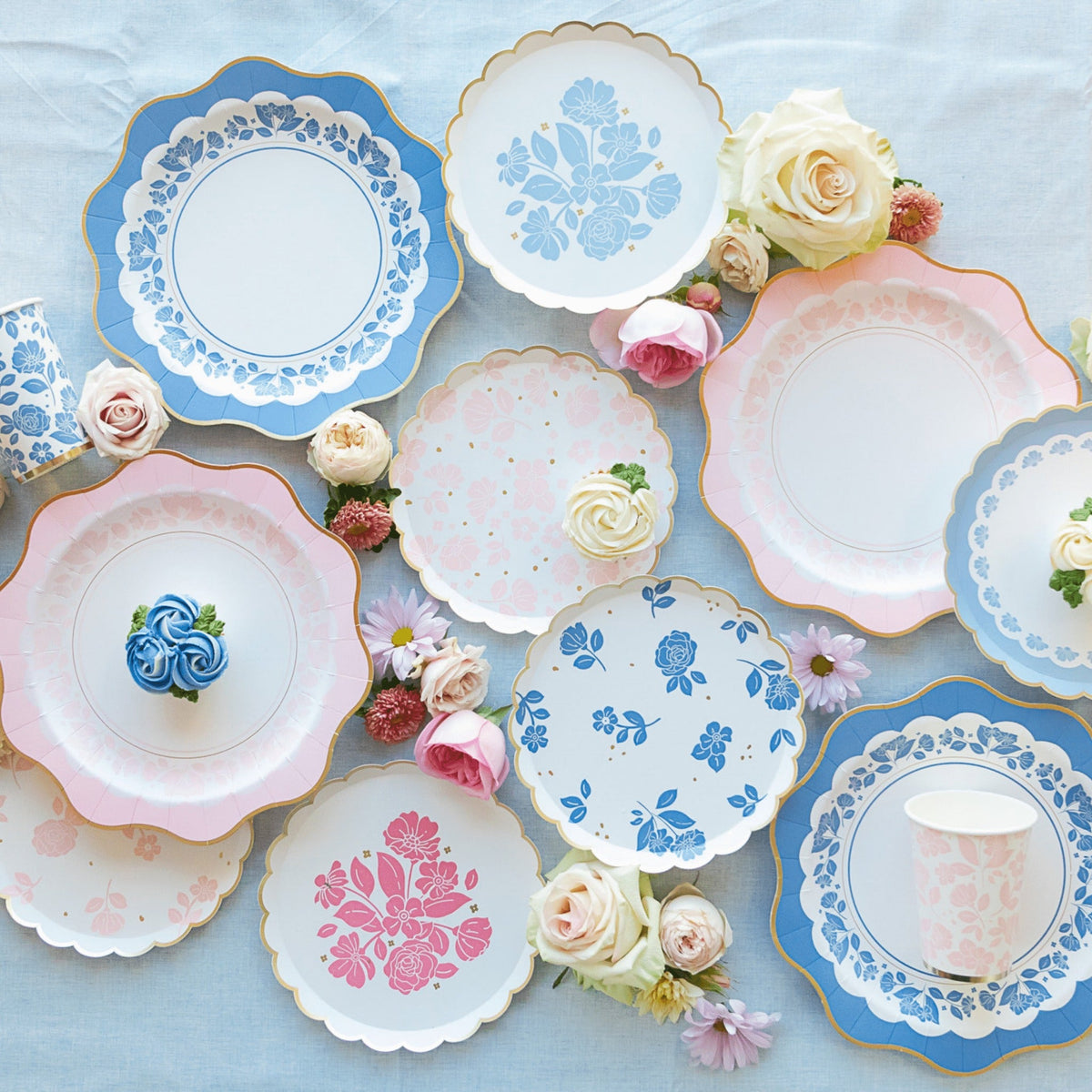 Belle Blue Elegant Floral Dinner Plates