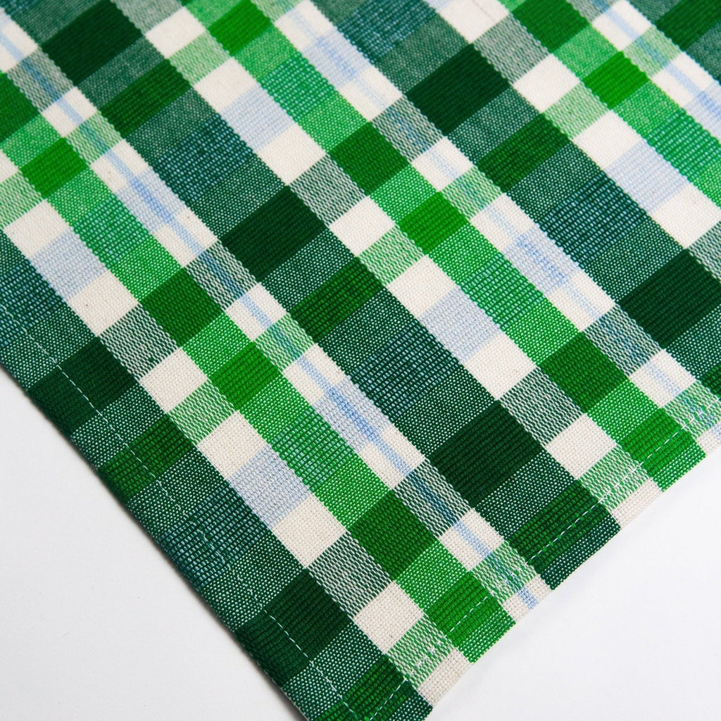 Josefina Plaid Table Runner