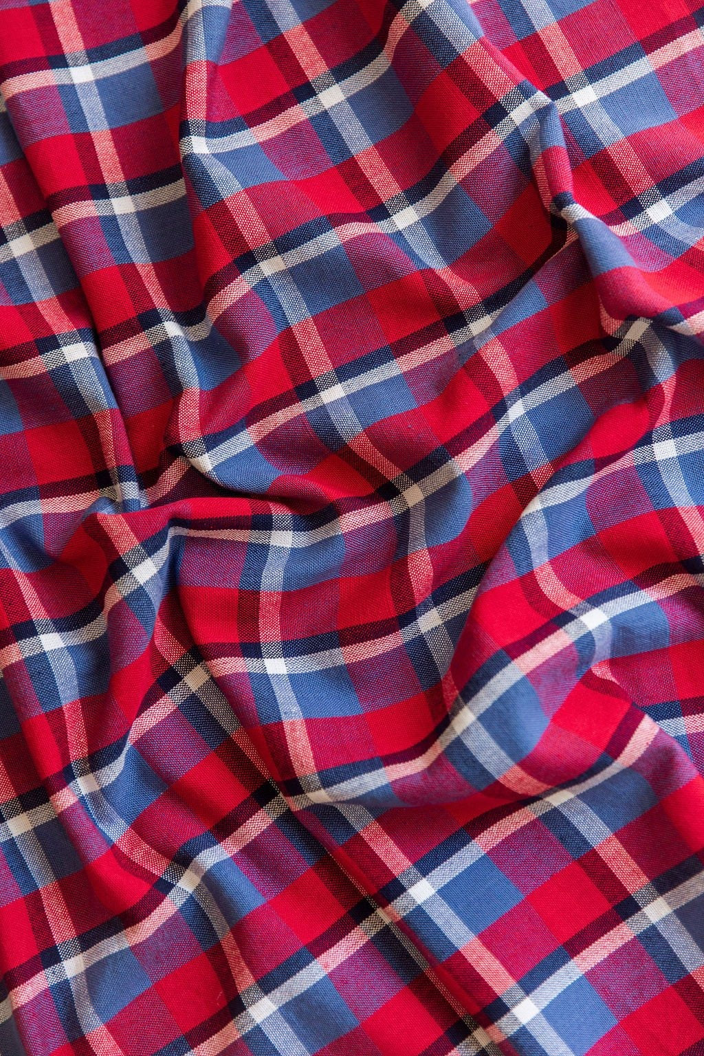 Betty Plaid Red Tablecloth