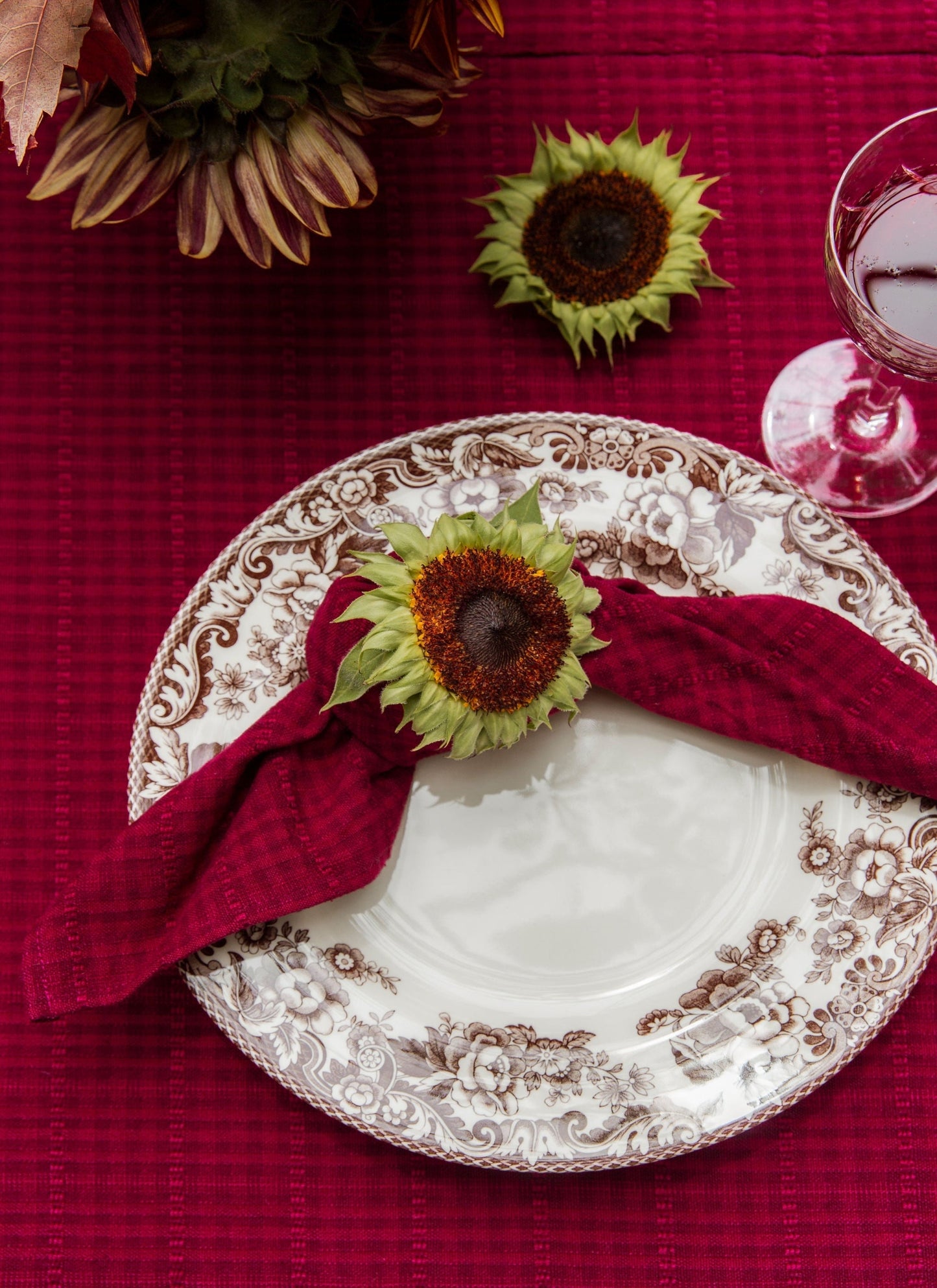 Soho Two Toned Bordeaux Napkins