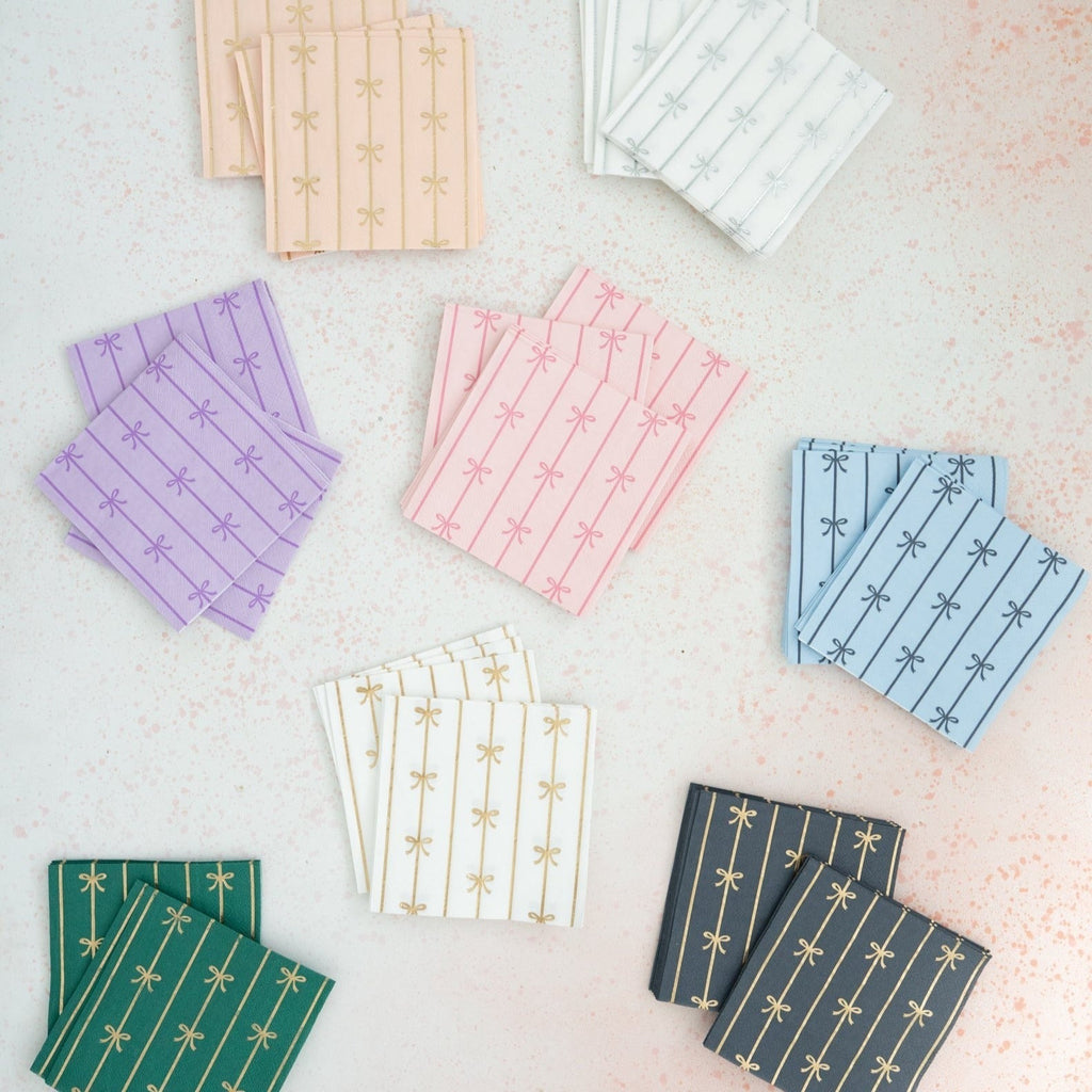 Gold Signature Bow Small Napkins