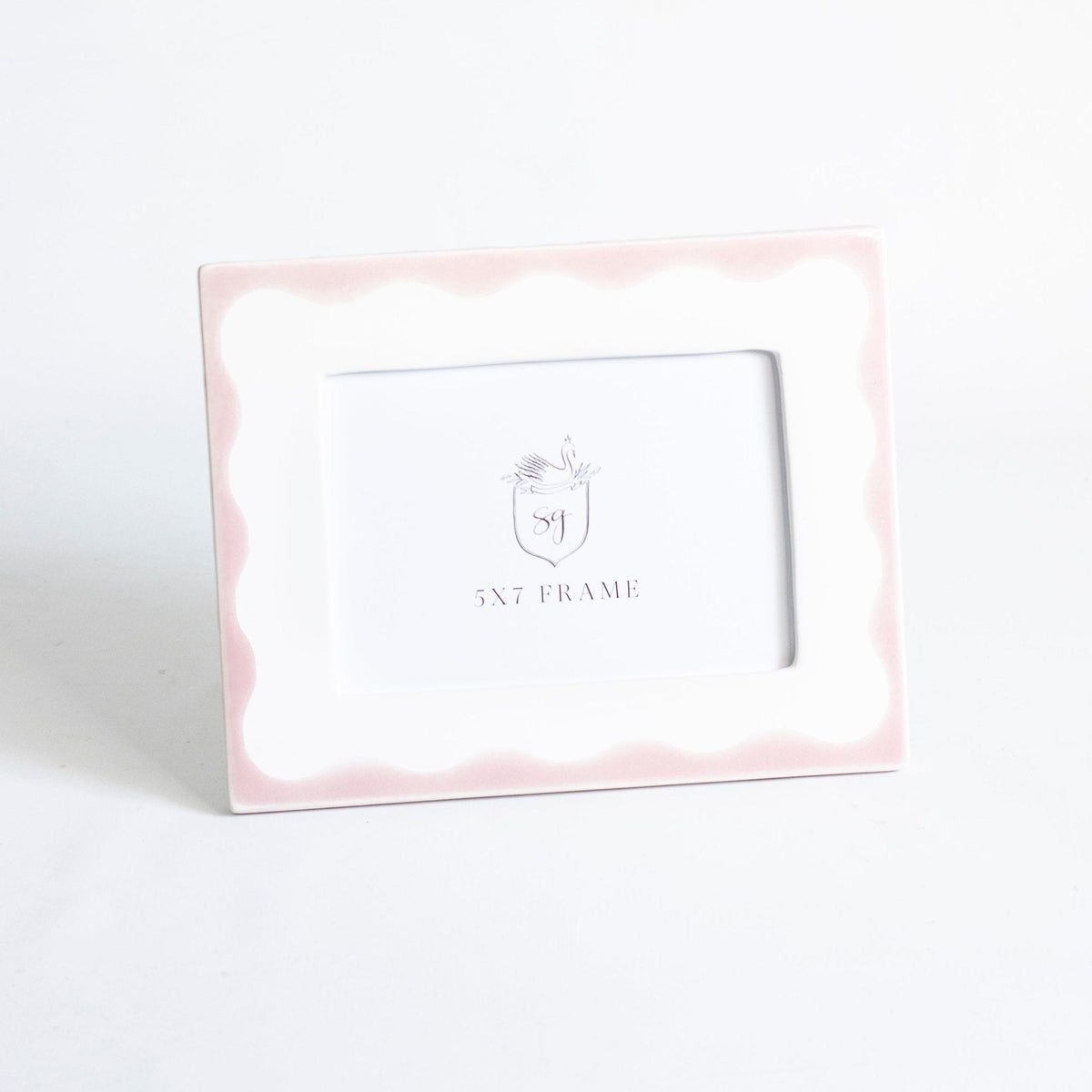 Customizable Scallop Picture Frame