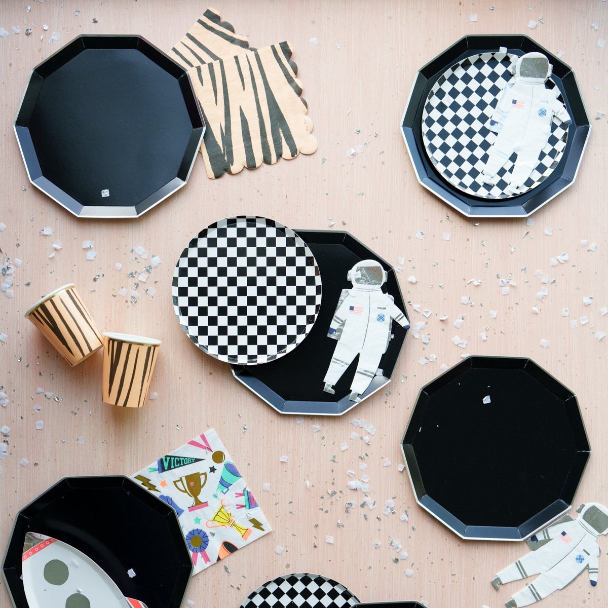Black Noir Premium Dinner Plates