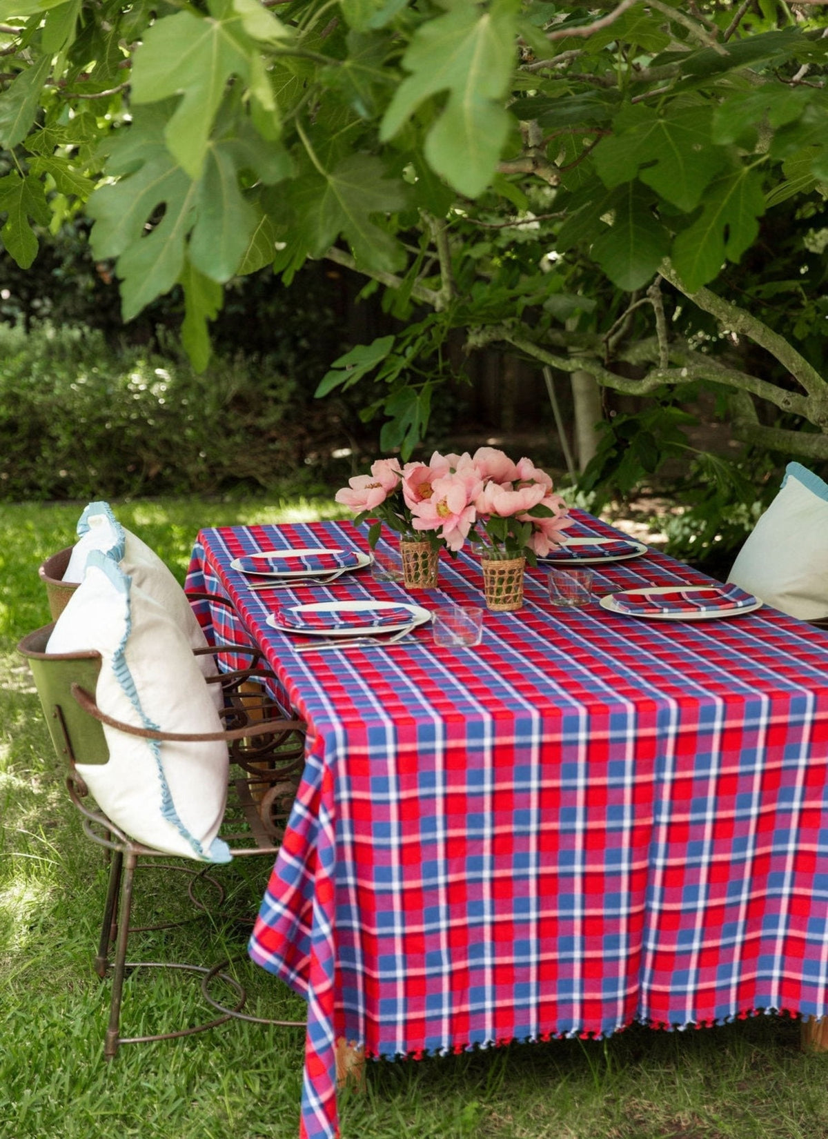 Betty Plaid Red Tablecloth