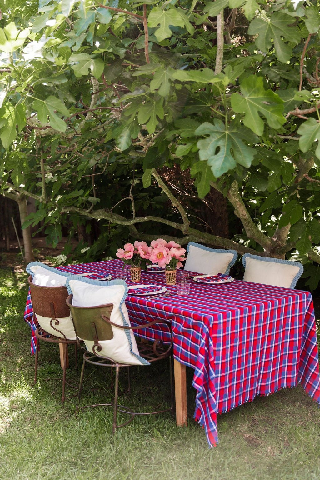 Betty Plaid Red Tablecloth