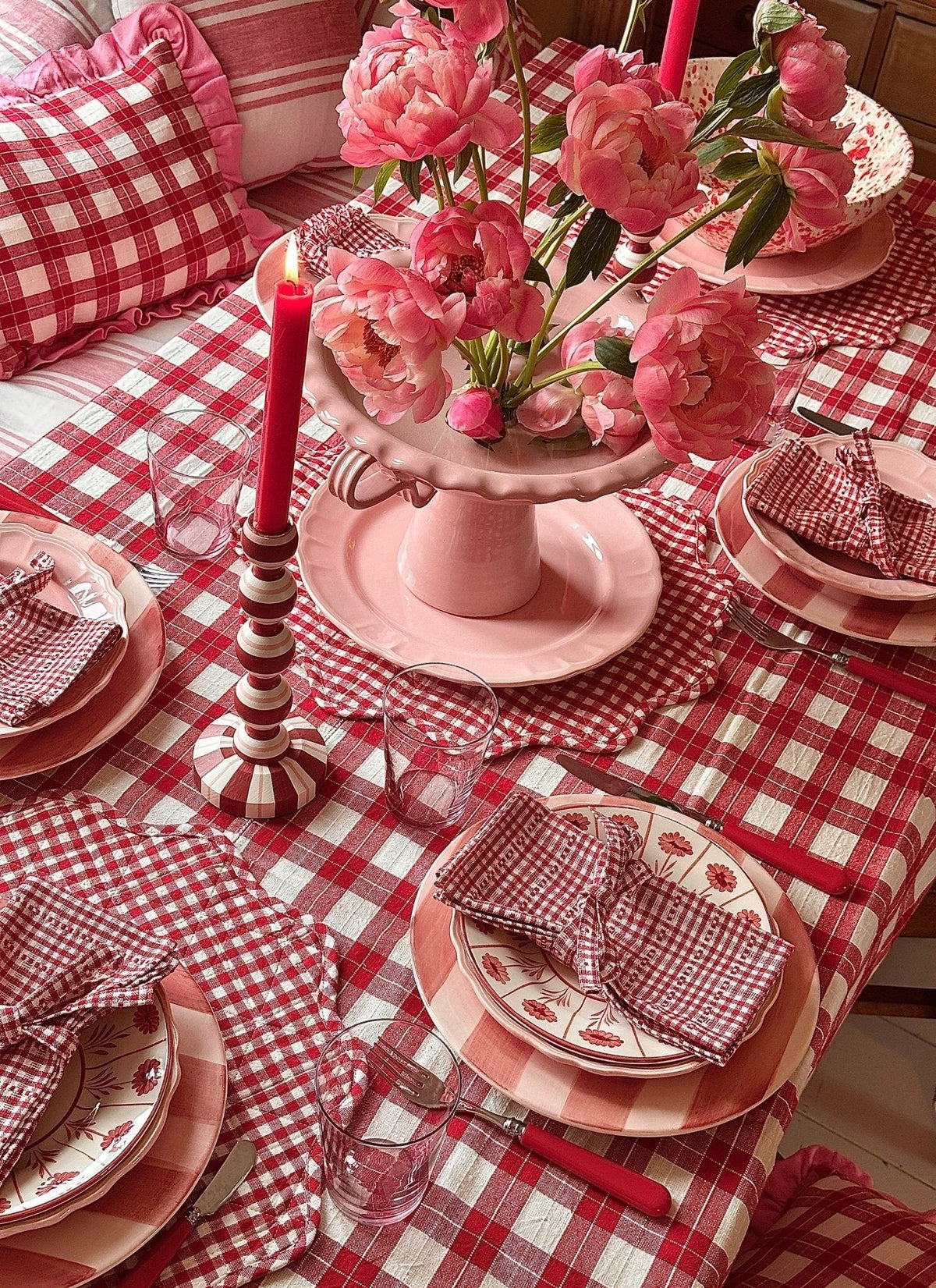 Annabelle Plaid Red Tablecloth