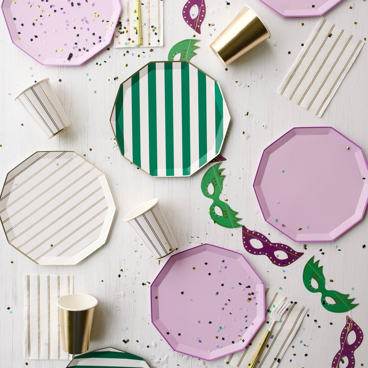 Le Lilac Signature Large Plates