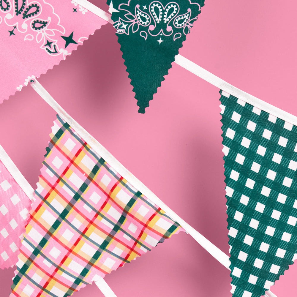 Gingham Camp Bunting Banner