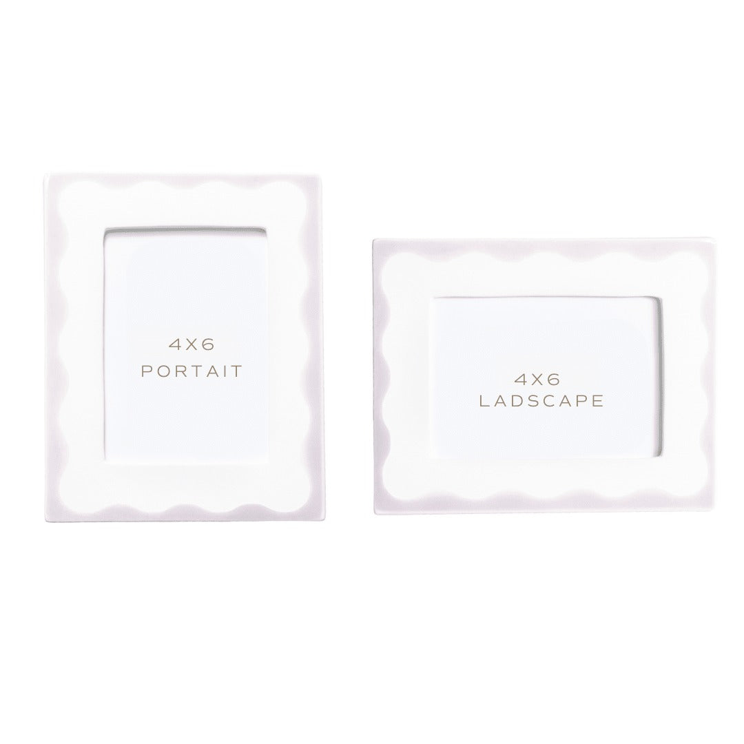 Customizable Scallop Picture Frame
