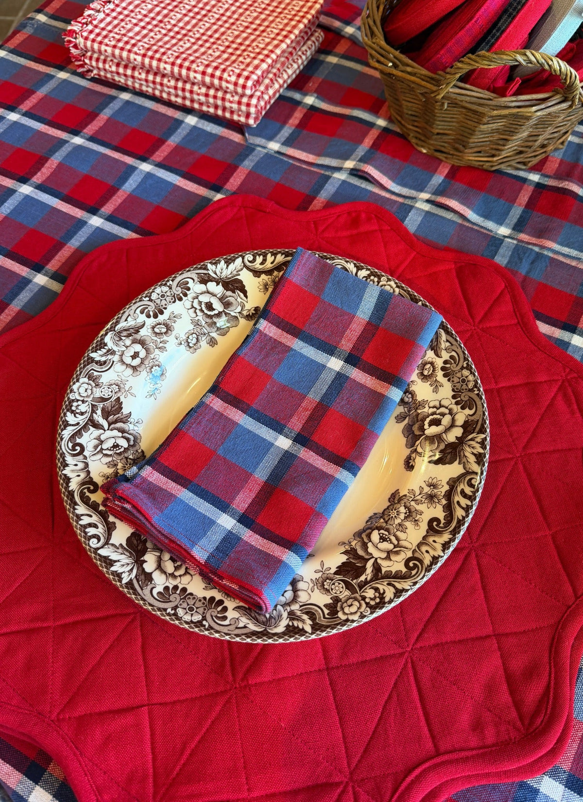 Betty Plaid Red Napkins