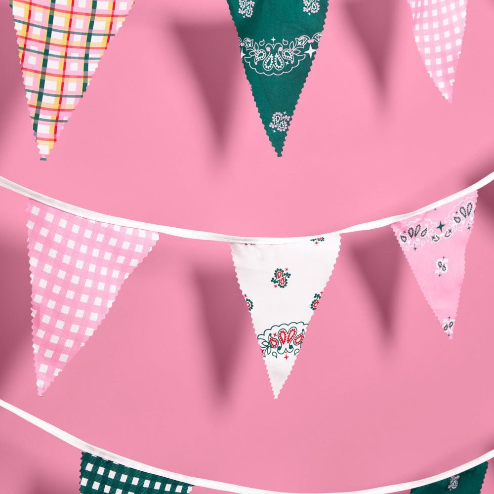 Gingham Camp Bunting Banner