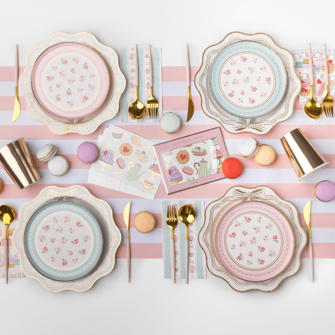 Elegant Cream & Gold Bow Dinner Plates