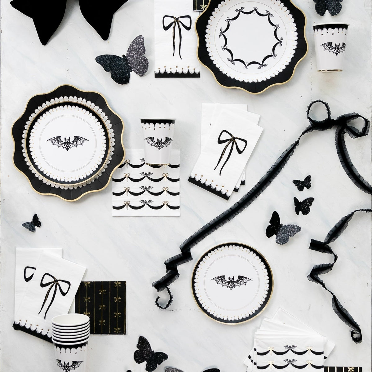 Black Noir & Gold Signature Bow Small Napkins