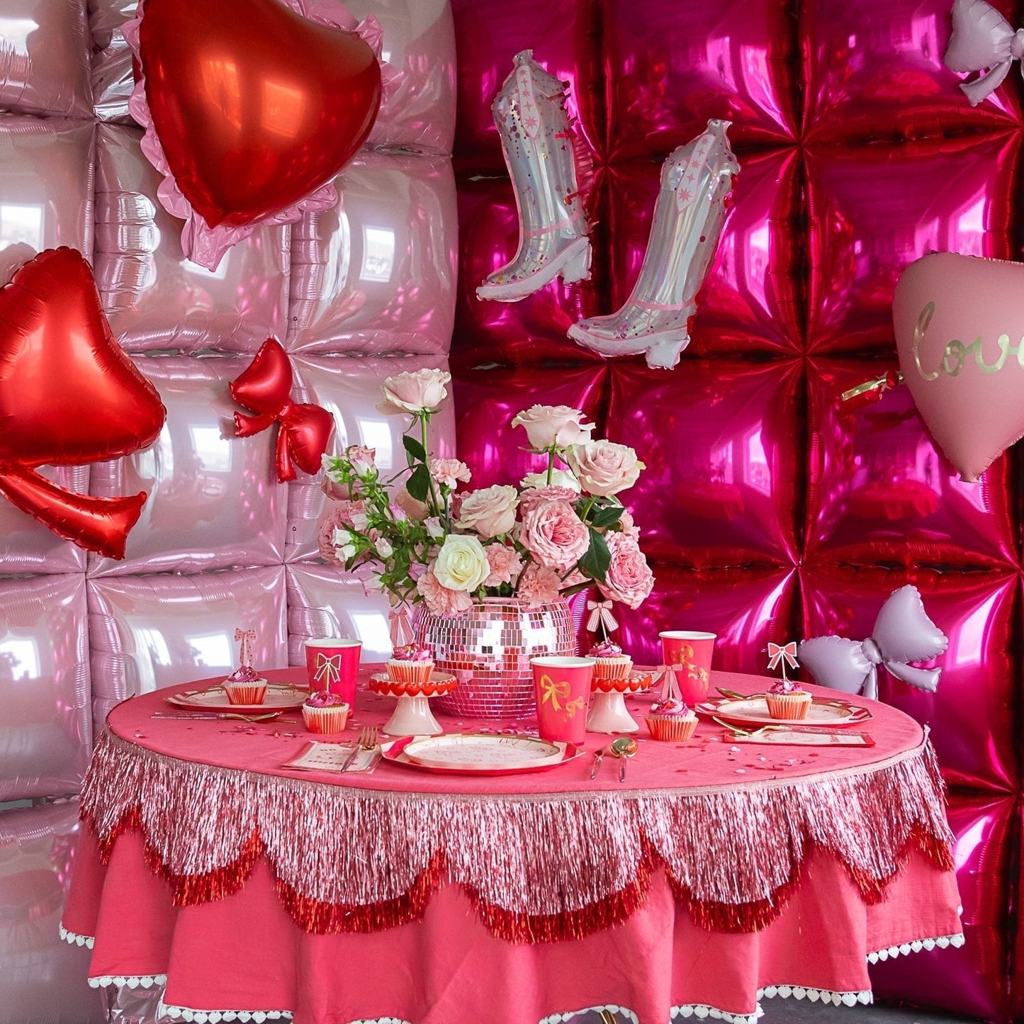 Fringe Cowgirl Boot Balloon Set