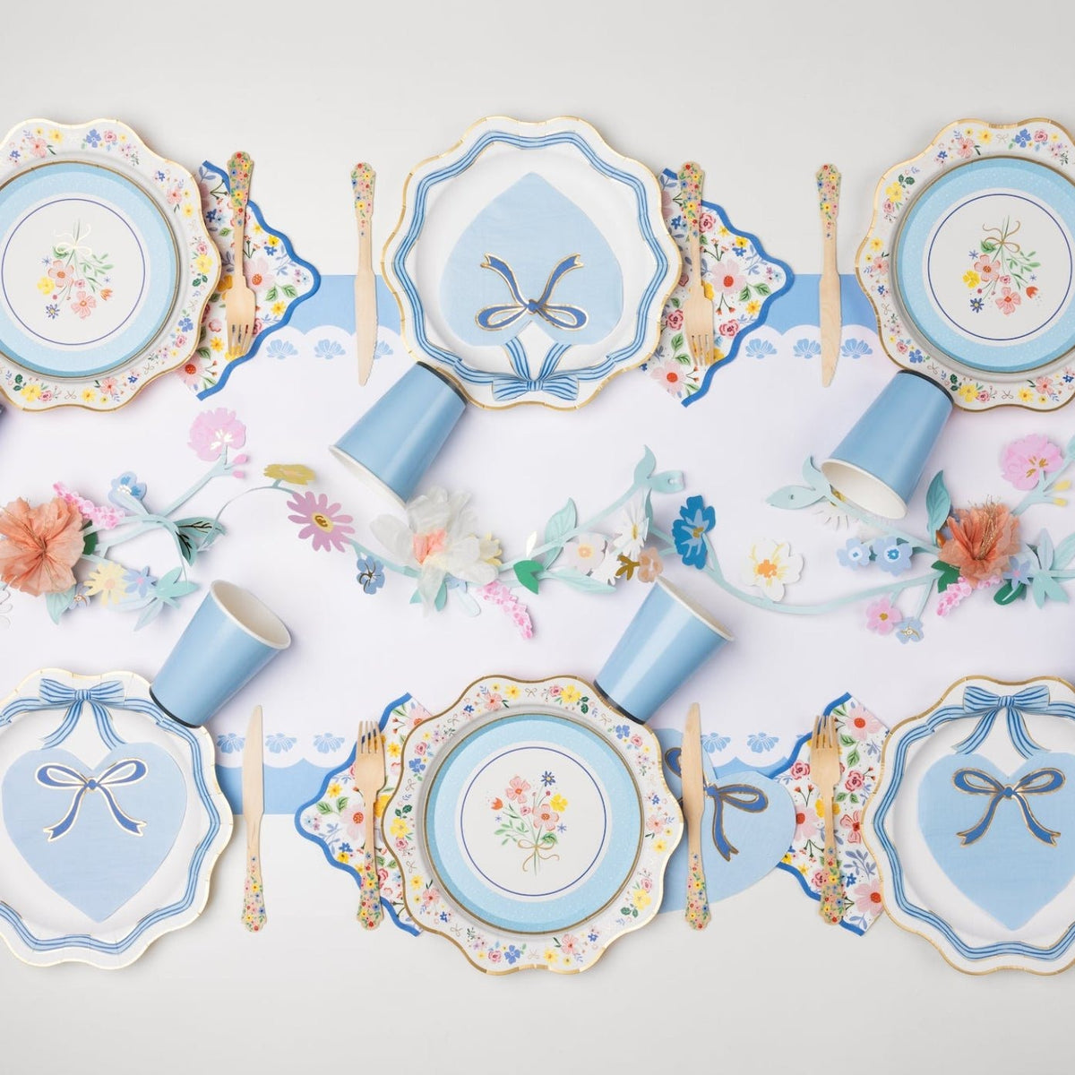 Multicolor Elegant Floral Dinner Napkins