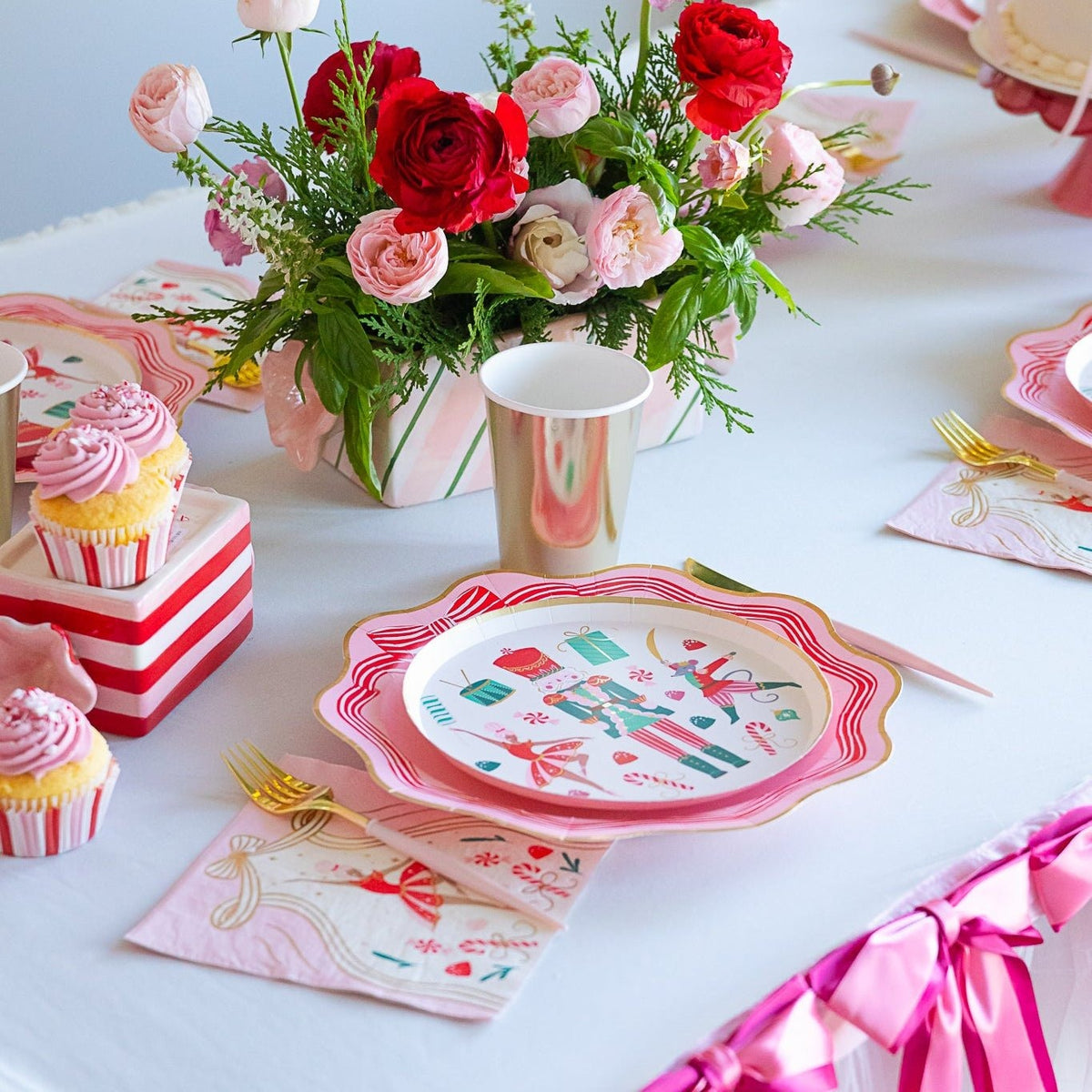 Elegant Pink Peppermint Bow Dinner Plates