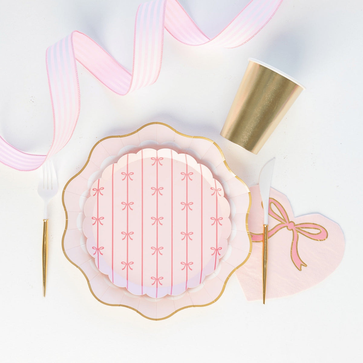 Petal Pink Signature Bow Small Plates