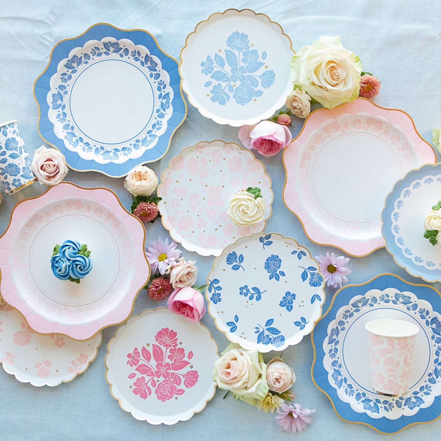 Belle Blue Elegant Floral Dinner Plates