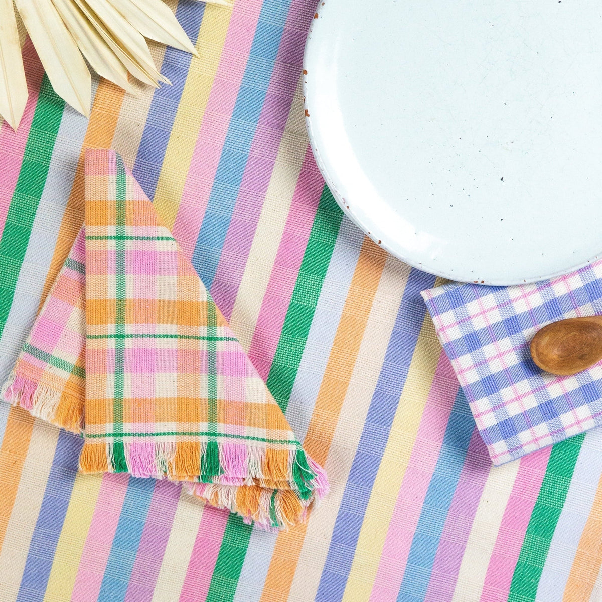 Maxine Rainbow Table Runner