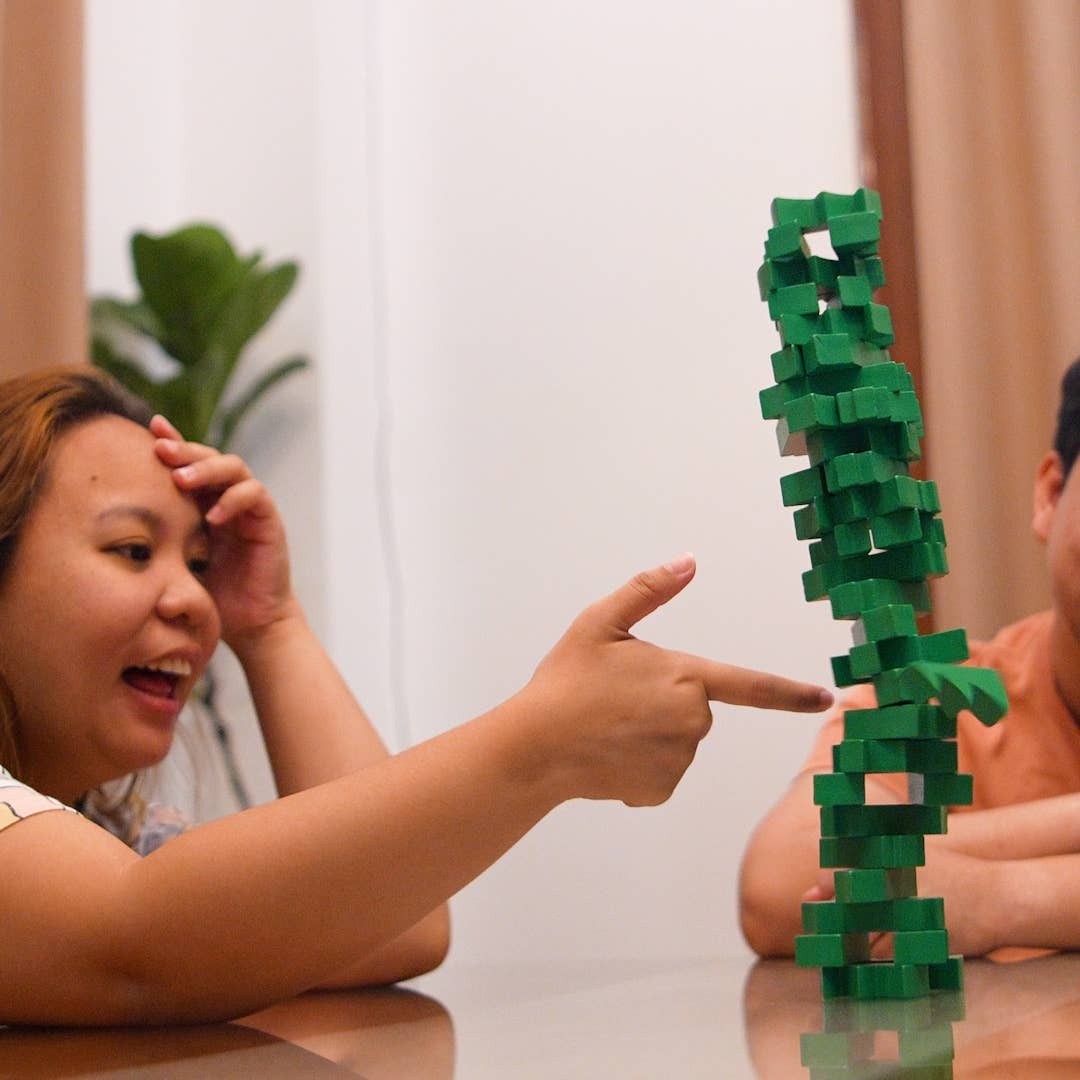 Christmas Tree Stacking Game